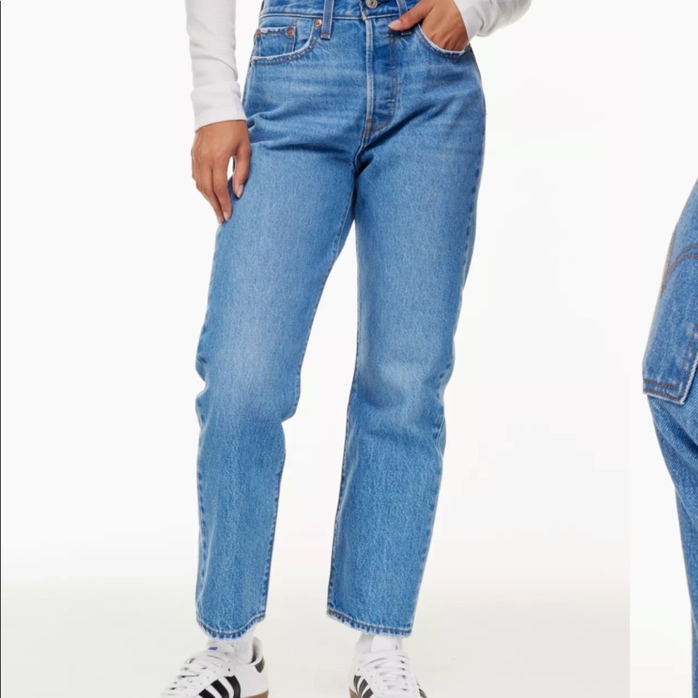 Levi’s Wedgie Straight Jeans